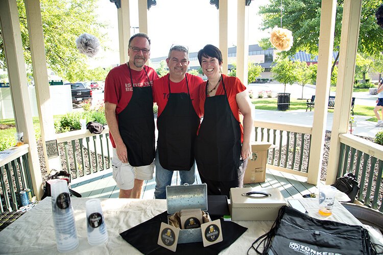 Melanie Davis (far right) from the Sterling Heights Regional Chamber of Commerce, and her team were making sure everything ran smoothly at the event.