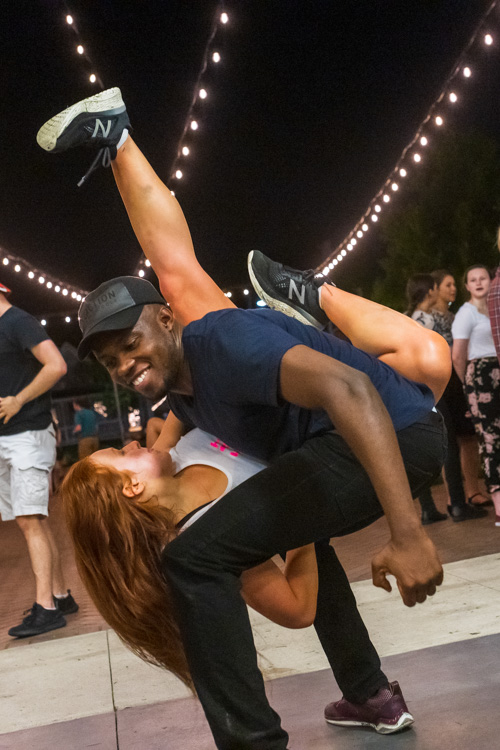 Swing Farmington. Photo by Doug Coombe.