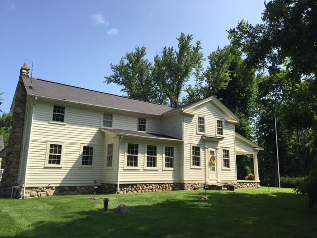  Maple Cove Bed & Breakfast, Leonard, MI. Photo clourtesy Maple Cove. 