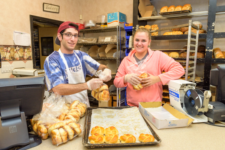 Ryan Martin and Chelsea Short at Bake Station. Photo by Doug Coombe.