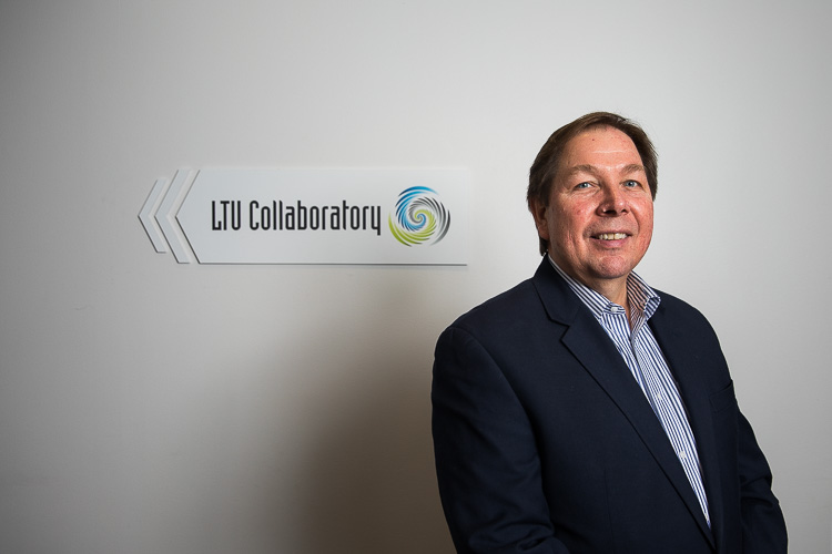 Mark Brucki. Photo by David Lewinski.