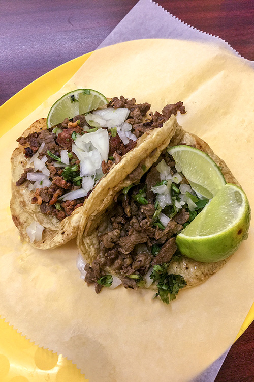 Tacos at Los Arcos Market . Photo by Doug Coombe.