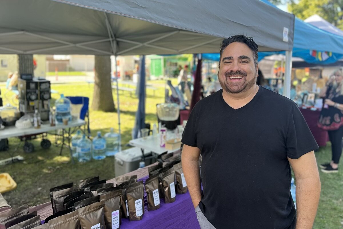 John Forlini, owner and operator of coffee roaster and café Che Cosa.