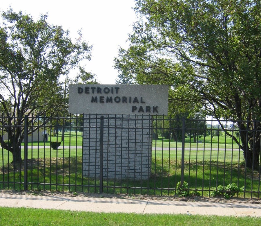 Warren, Detroit Memorial Park present day. @ Warren Historical and Genealogical Society