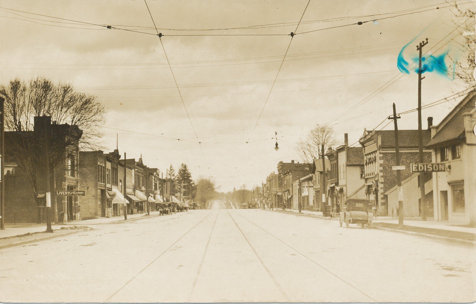 Looking north on Main Street. The Edison building (shown on the right) is on the southeast corner of Main & Third Street. It is currently home to Bellisima Bridal Salon.