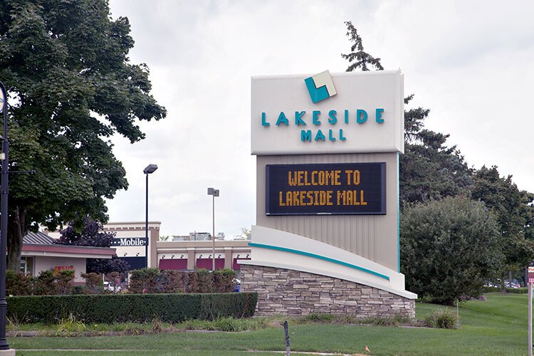 The 10th annual Sterling Edge Awards will be hosted inside Lakeside Mall, the now-closed shopping center soon to be razed for a transformational mixed-use development in Sterling Heights.