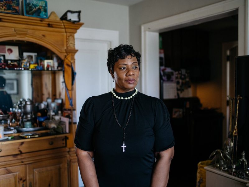 Shariki Bell in her apartment in Pontiac.
