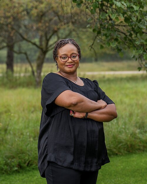 Artina Carter.